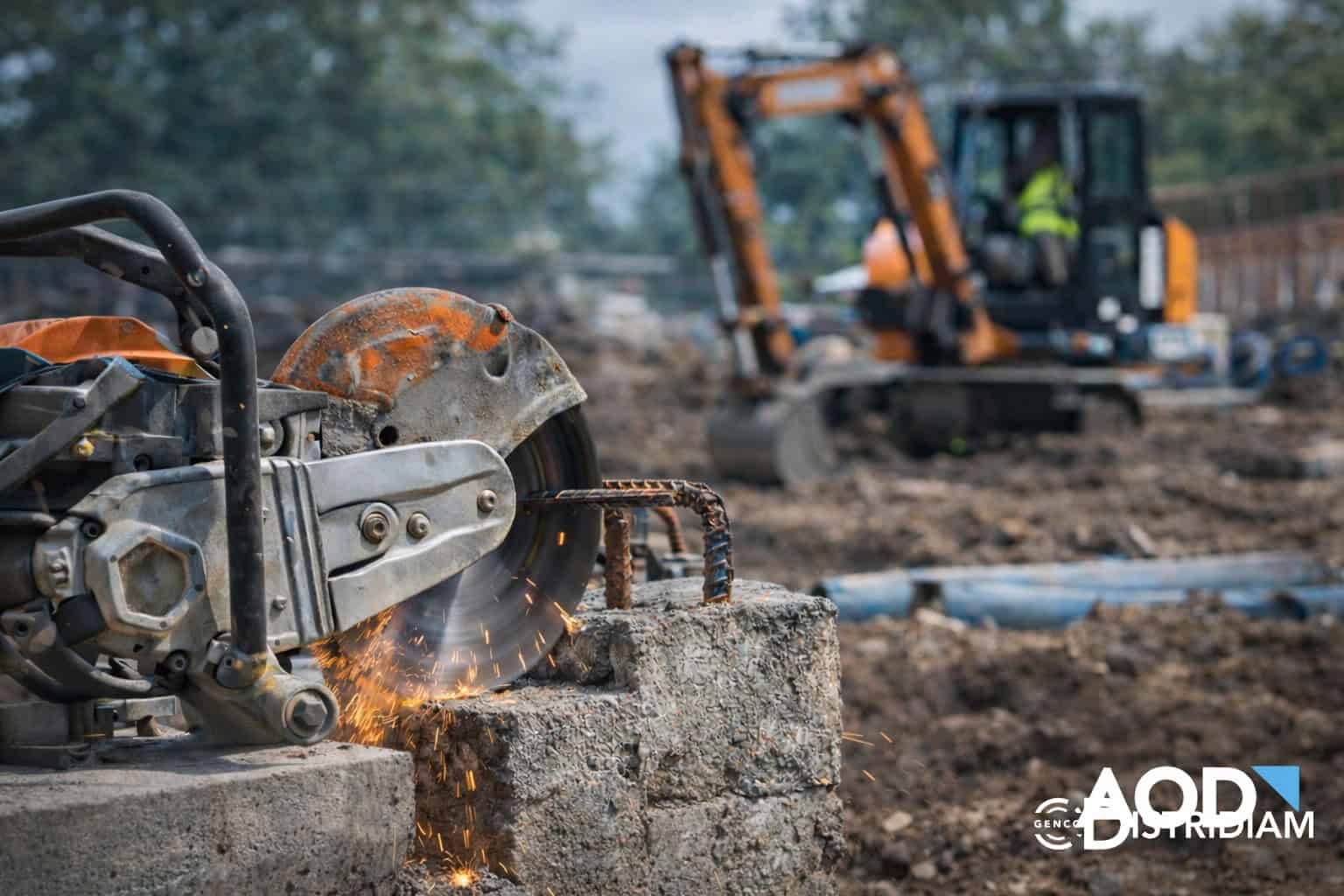 Découpe béton armé sur chantier BTP
